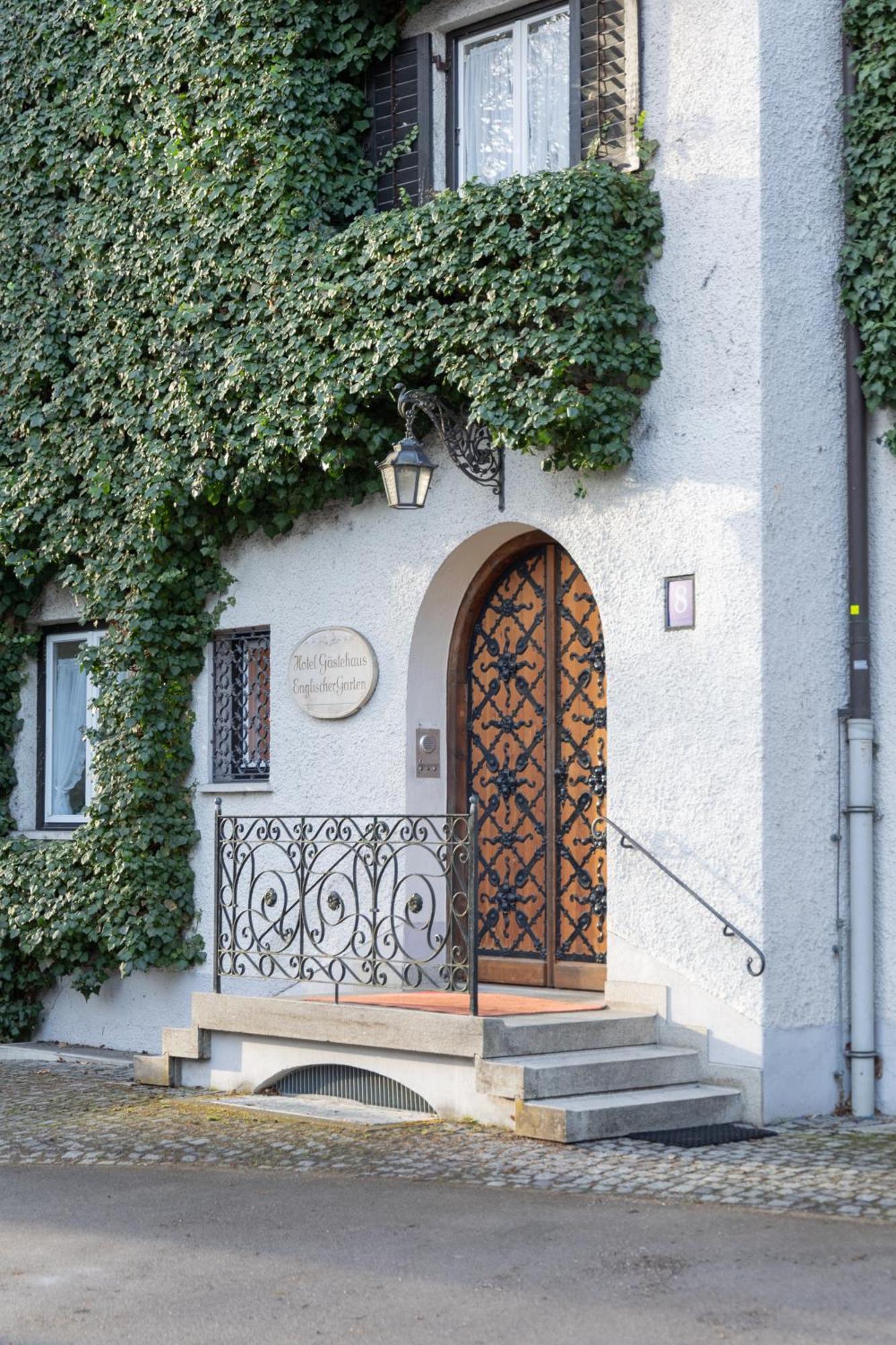 Gaestehaus Englischer Garten Munchen Bagian luar foto